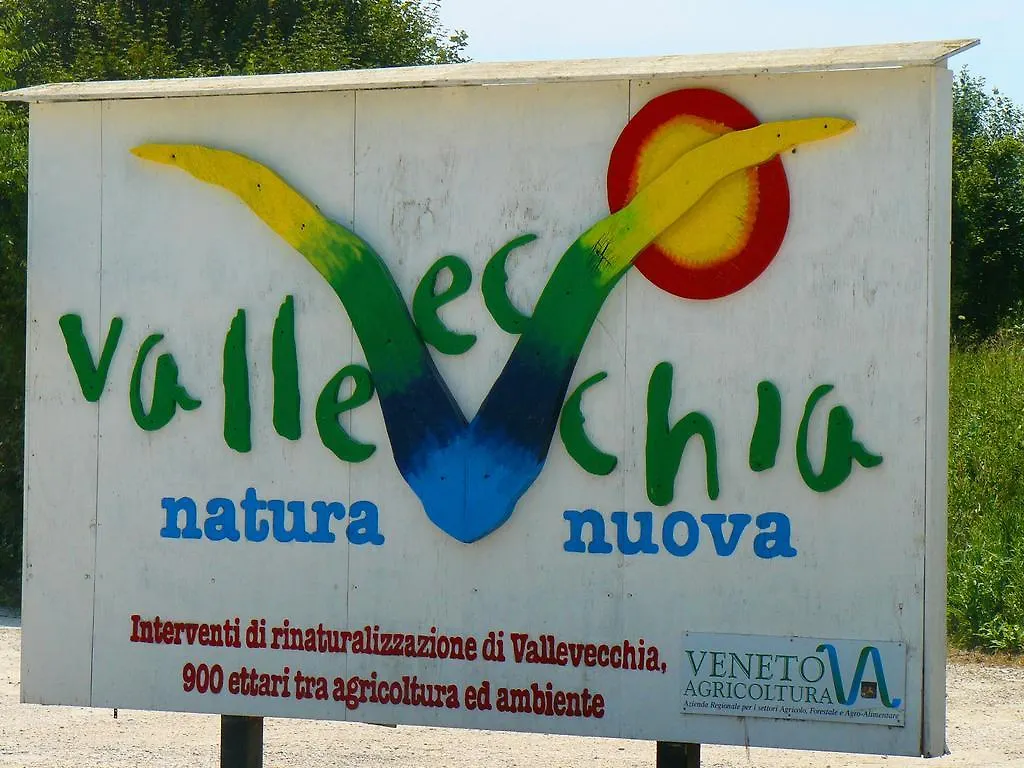 Al Canton Agriturismo di Design San Michele al Tagliamento 0*,  Italia