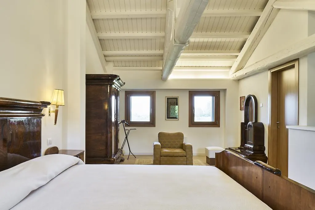 Al Canton Agriturismo di Design San Michele al Tagliamento Alloggio per agriturismo